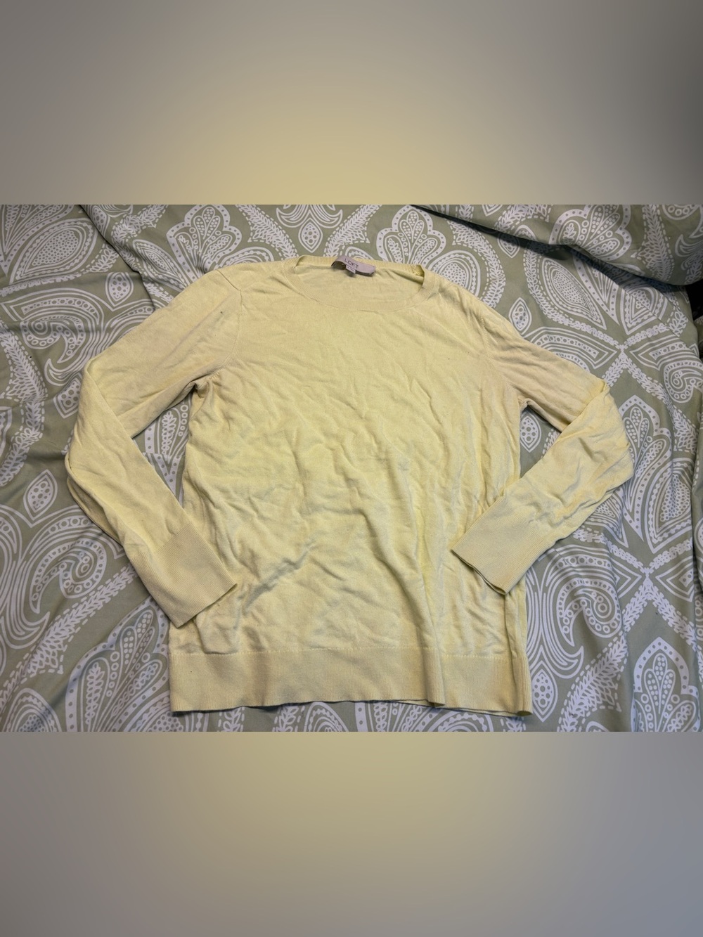 āļøLOFT Pale Yellow Lightweight Crewneck Sweater
